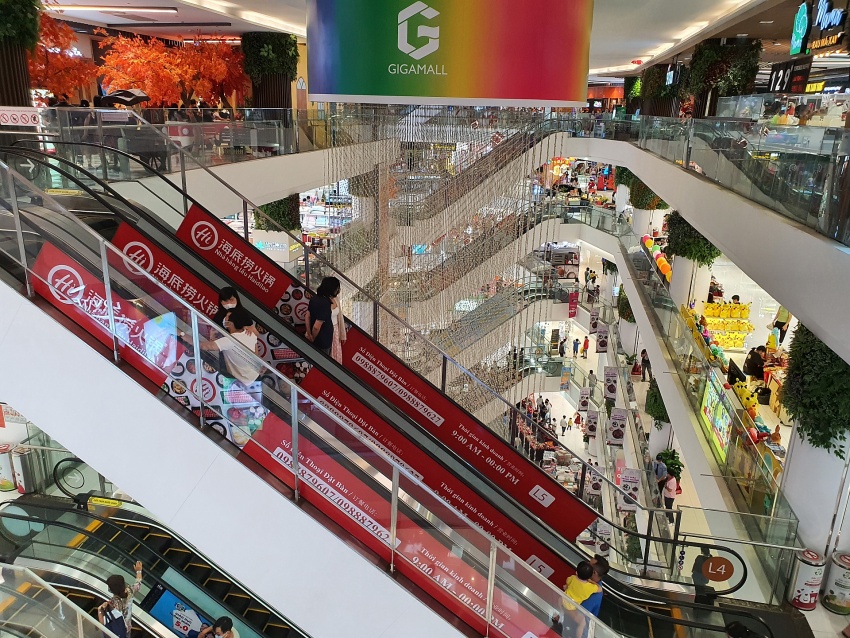 2024 may see recovery for tech retail (MWG)